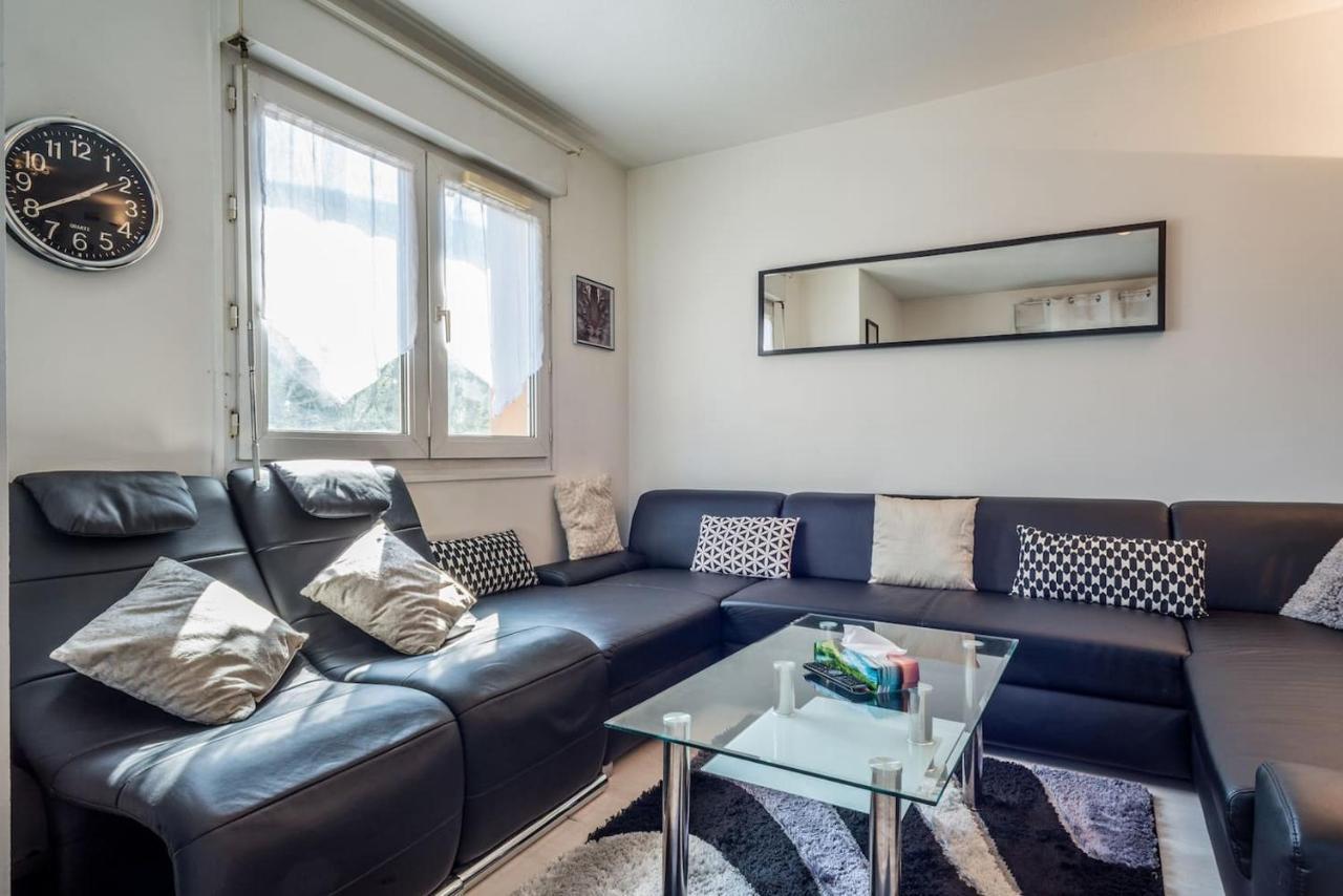 Design Apartment Near Geneva Etrembieres Luaran gambar