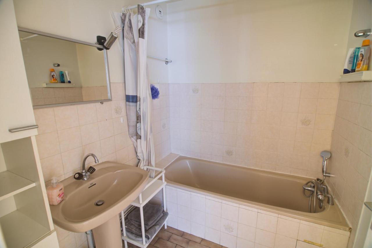 Design Apartment Near Geneva Etrembieres Luaran gambar